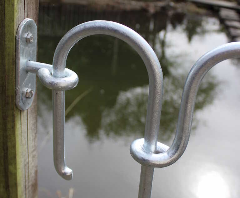 wandhalter562962bf66321 Poolfix-100 Wandhalter aus Eisen feuerverzinkt