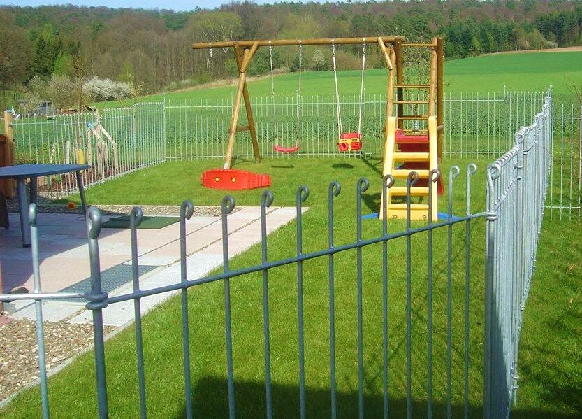 Spielplatzabsicherung mit dem mit dem Gartenzaun Graz