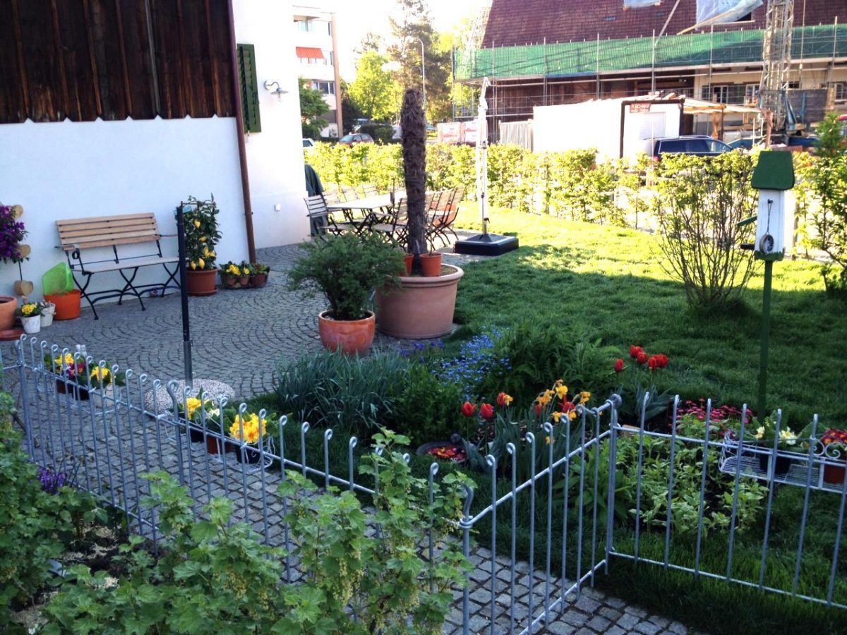 Gartenzaun Graz in Eisen feuerverzinkt