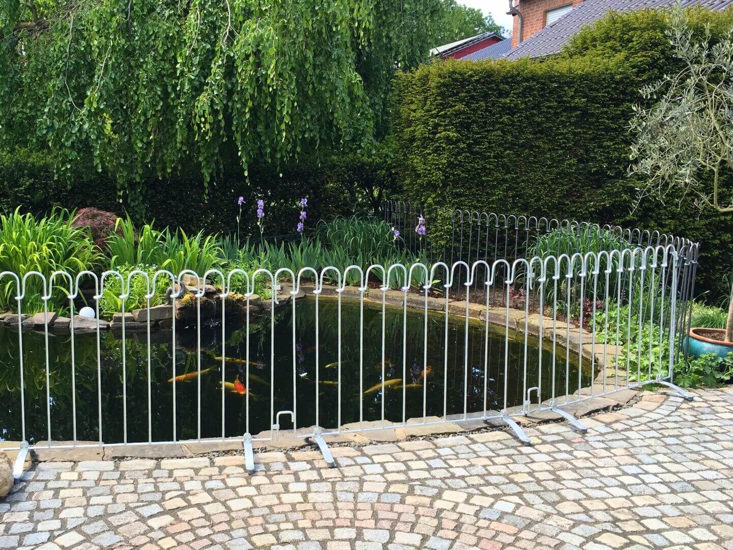 Stellzaun Poolfix zur Teichabsicherung
