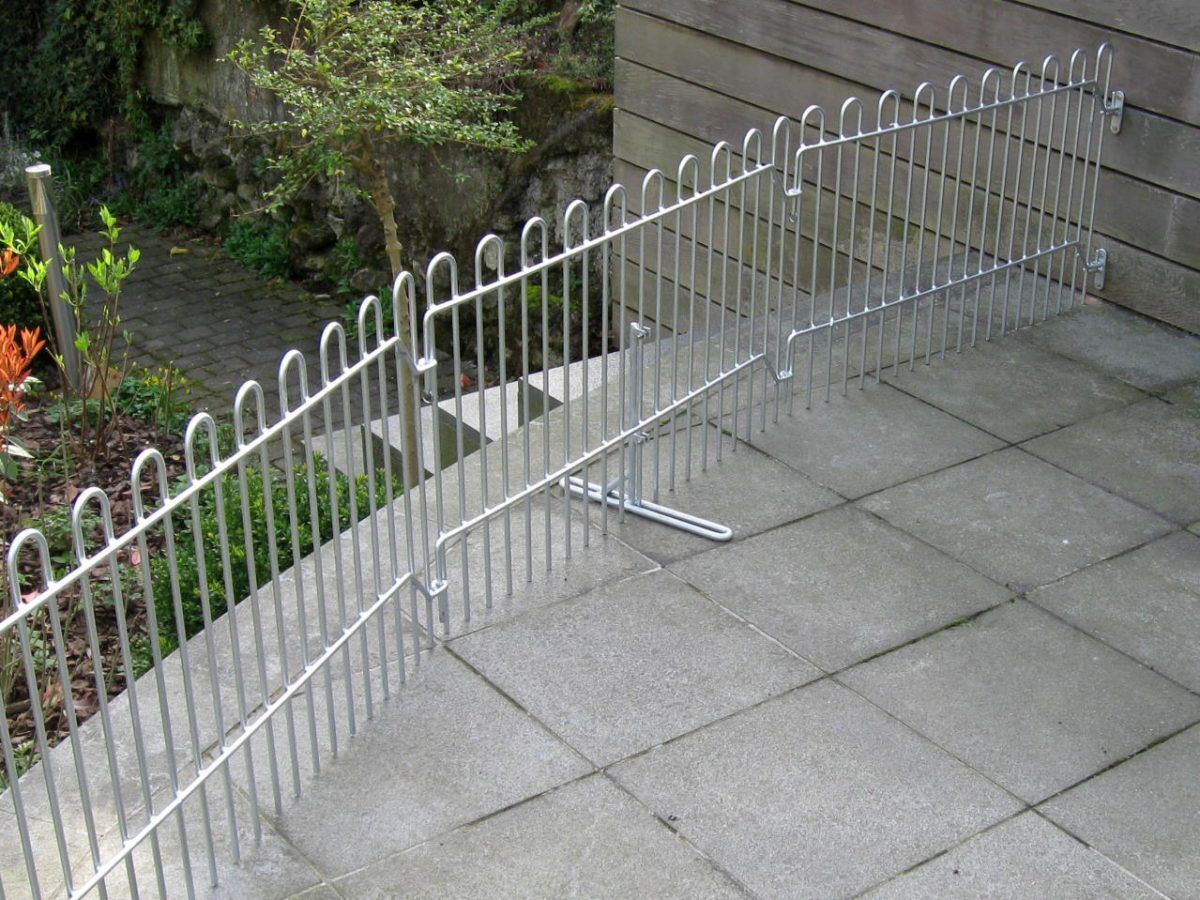 wandhalter_zaun_steckzaun_1 Wandhalter für mobilen Kleintierzaun Salzburg in Eisen feuerverzinkt